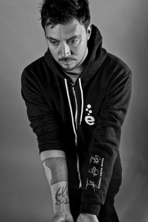 Dave Gutter Elykssor limited edition hoodie maine music